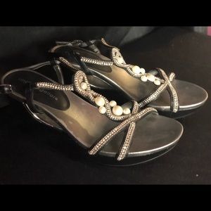 Andrew Gellar wedge heels 7